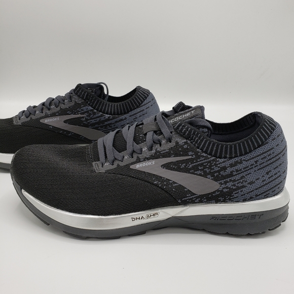 Brooks Shoes - Brooks Ricochet Black Grey 9.5